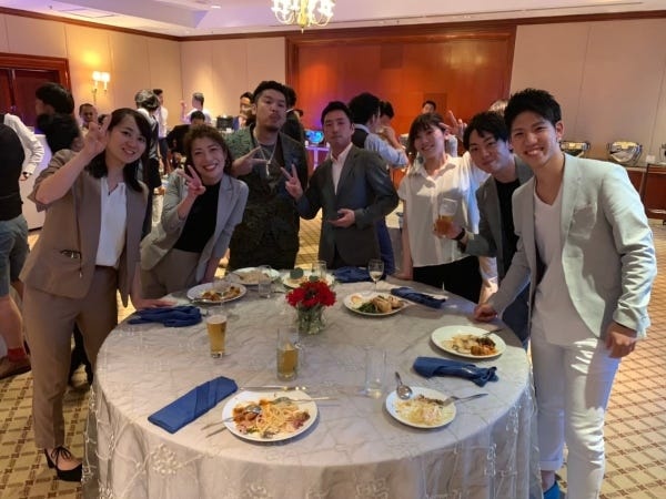 20代・30代のスタッフが中心に活躍しています。