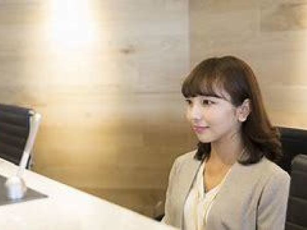 受付・接客（人と接するお仕事の経験を活かしたい方は大歓迎）