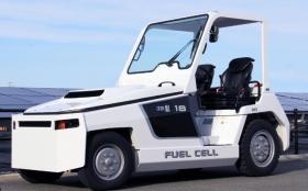 水素エネルギーで動くトーイングトラクター