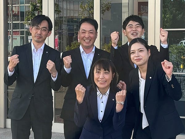 子育てなどが落ち着いて久しぶりに社会復帰したい方、しっかり収入を得たい方、家事や子育てなどと両立して働きたい方、ぜひご応募ください。