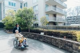 中庭・施設内の中庭で気分転換。