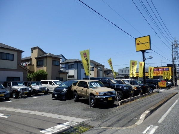 自動車整備士（要普通自動車免許・整備士免許）