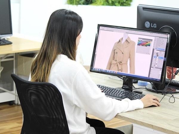 ファッション・EC業界が好きな方歓迎！EC経験者・レディースファッション経験者優遇。