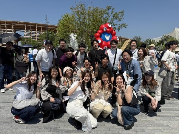 大阪研修で万博見学にいってきました。遊びも仕事も全力投球がモットーです。