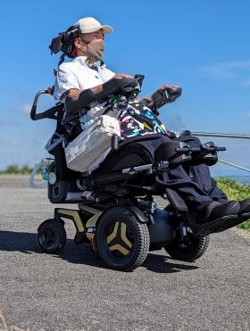 代表の太田守武（難病ＡＬＳ、医師）です。何でも聞いてね