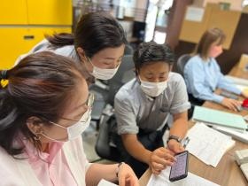 監督と事務のチーム担当制で現場担当の事務手配を軽減