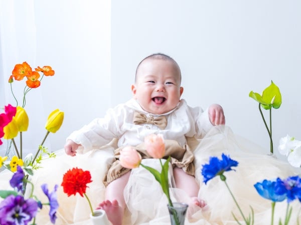 自社フォトスタジオを所有。季節やその日の天候によって色んな環境で撮影を楽しむことができます