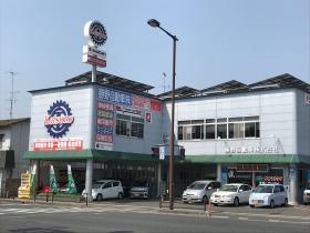 勝野自動車です