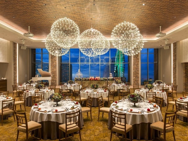 セレモニーは家族、親戚などの絆を結び直せる儀式。大切な儀式を高品質な空間とサービスでおもてなしをするからこそ心からの感謝をいただけるのです。