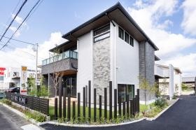 ２０２３年には各務原店が新規オープン致しました。