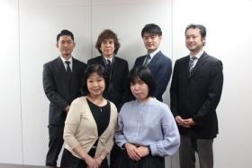 職場のメンバーです。アットホームですぐに馴染めるはずです！