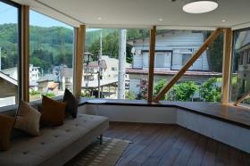 野沢温泉ロッヂ新館の内観