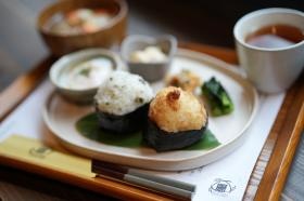 むすびばのおむすびプレート