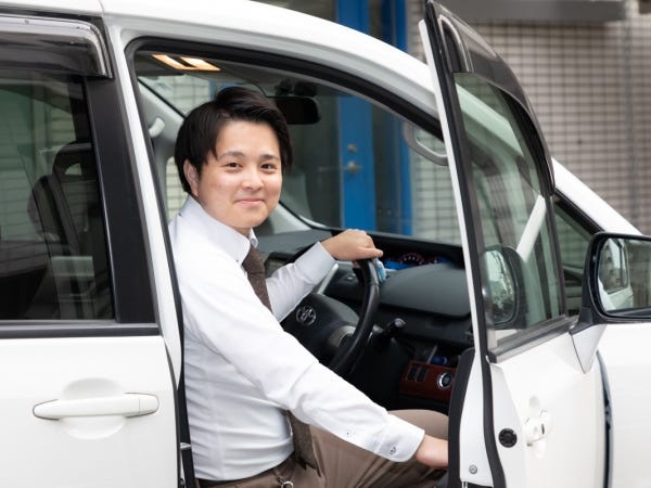 完全反響型でノルマはなし！最初は先輩がフォローするのでご安心ください◎