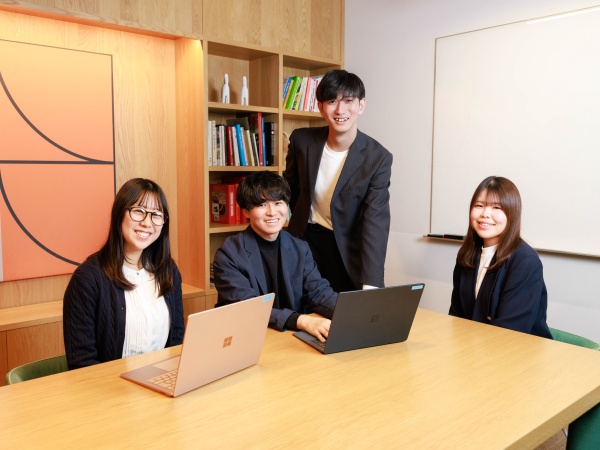 キャリアアドバイザー・介護専門のキャリアカウンセラー（未経験OK）