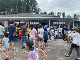 毎週土曜日に行うお祭り広場