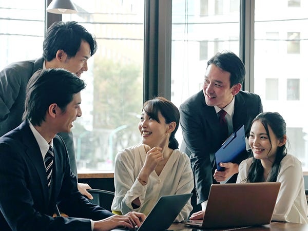 部署内は情報共有やコミュニケーションも活発です。柔軟な社風なので「こうしていきたい」などの提案があればどんどんチャレンジができる環境です。