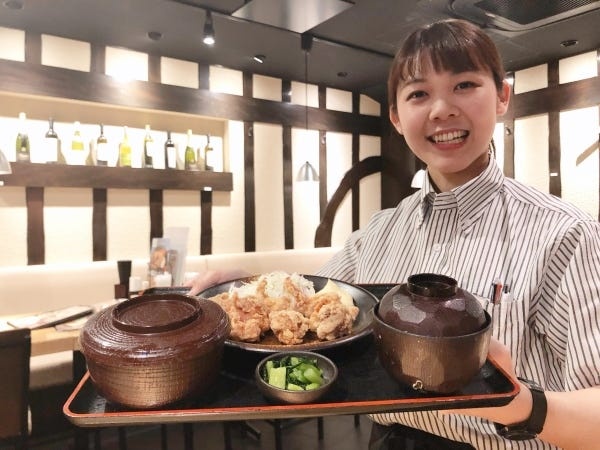 ランチスタッフ・平日ランチスタッフ・正社員（職種未経験歓迎・人物重視の採用）