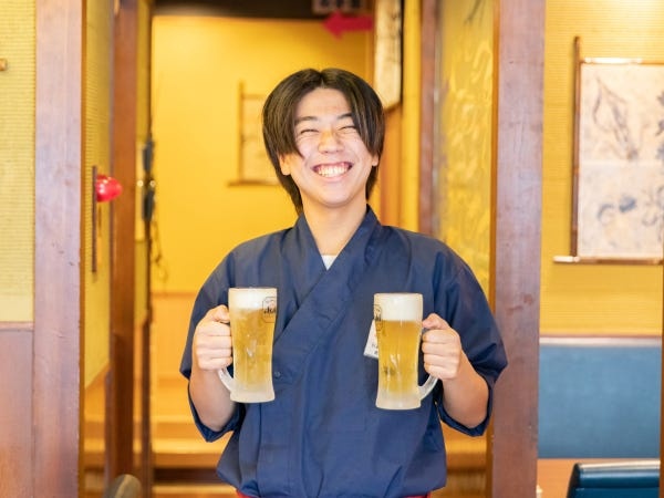 明るく楽しい仲間と一緒に働きませんか？待ってま～～す♪