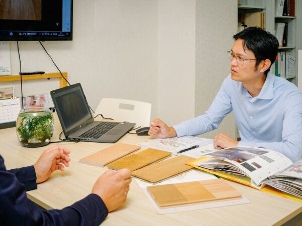 木の力で、この街をもっと幸せに！今までも、これからも、私たちは木材のプロフェッショナルとして皆さまから信頼され、頼られる存在であります！