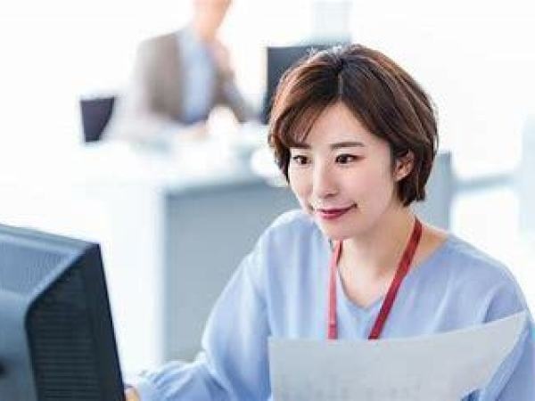 一般事務（フレックスで隙間時間に勤務可能）