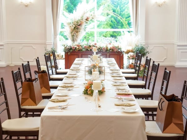 婚礼サービススタッフ・サービススタッフ（業界未経験者可）