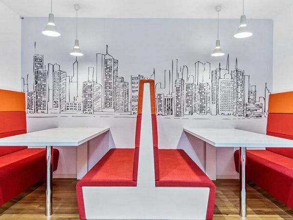 受付事務・正社員・レンタルオフィスの運営業務