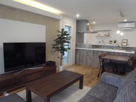 ショールーム内部