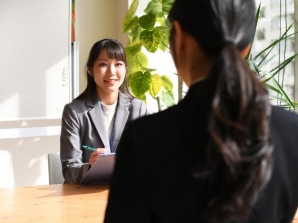 あなたが採用したスタッフをプロデュース！事務や労務管理をやることも！