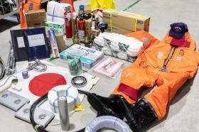 法定備品・船舶用品各種／雑品