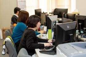 本社 事務所内の様子