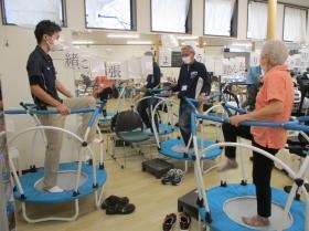 デイサービス ケアトランポリン