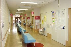 本館 外来待合室