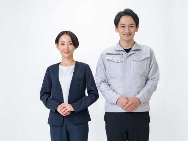 【手厚い研修＆同期と一緒で心強い★資格取得でお祝い金GET】まずはITの基礎研修からスタート★簡単なIT業務からスキルアップしていけます！