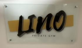 アクリル板プレート看板