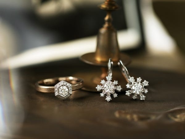 SUMIFのWEBサイト運営スタッフ