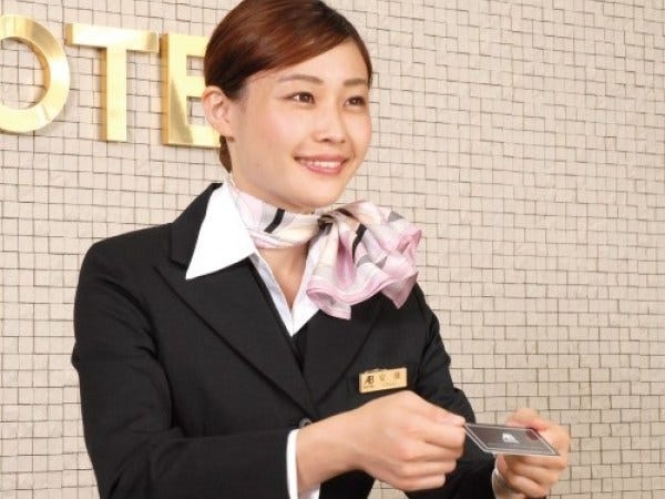 ホテルスタッフ