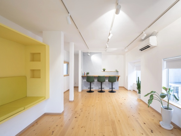 2階で寝転んで仕事をしてもOK!