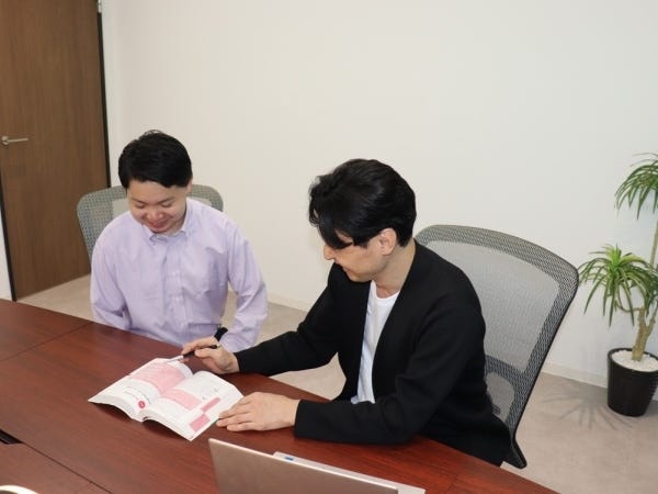 専任担当がつきますので、些細なことでも相談が可能です。電話、メール、LINE、ランチMTGなど様々な方法でより働き方のサポートをいたします。