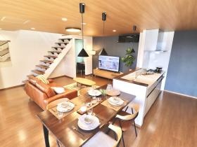 中古住宅・中古マンション専門店ヤドカウ 店内写真（甲突町）