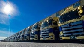 トラックの幅径