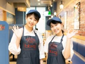 外食 オリーブチキンカフェ 従業員