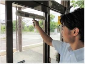 ガラスクリーニング