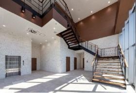 本社 エントランス