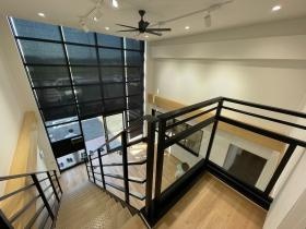 本社 エントランス