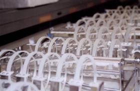 洗浄待ちのレンズ