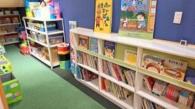 絵本や玩具がある場所になります。