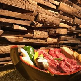 炭火焼肉 河内屋