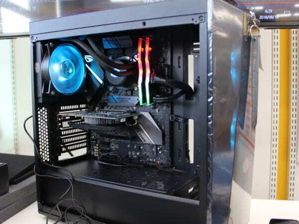 ゲーミングPC組立のイメージです。