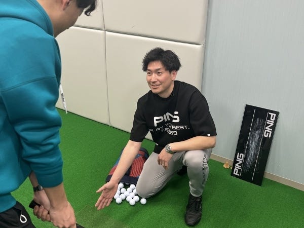 【フィッティング】独自の理論に基づき、実際の試打から最適な一本を見つけます。